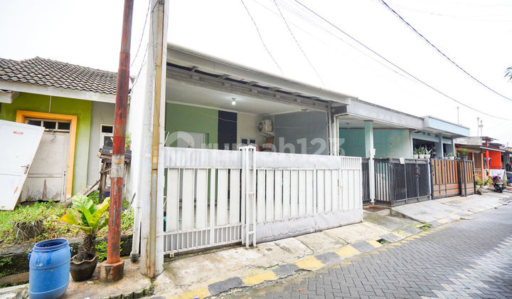 Rumah LT 60 Terawat di Bekasi Dekat Stasiun dan Terminal Siap Huni J28346 2