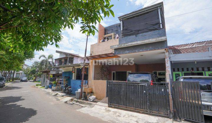 Rumah 2 Lantai Dengan Rooftoop SHM Dekat Mall Alam Sutera 12437 2