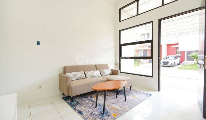 Rumah Semi Furnished Luas Siap Huni dekat Mall Paradise Serpong Harga Nego J20195 1