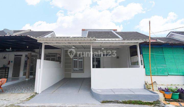 Rumah Cantik Hadap Selatan 15 Menit ke Terminal Bus Lippo Karawaci Semi Furnished J16140 1