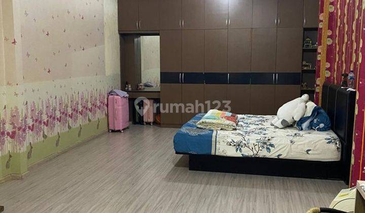 Rumah 3 Lt Hadap Timur LT 220 Bisa Nego 15 Menit ke RSUD Cengkareng J24592 2