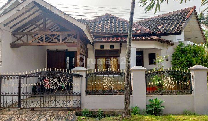 Rumah Hadap Selatan LT 300 Harga Nego 15 Menit ke RSUD Pesanggrahan Siap KPR J23357 1