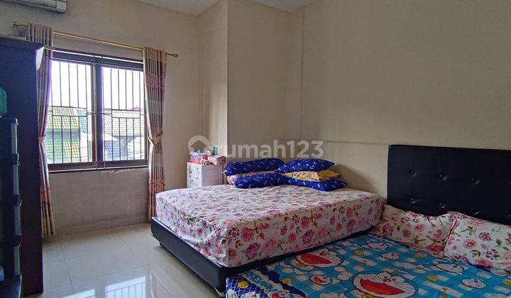 Rumah 3 Lt SHM 10 menit ke Stasiun Poris Hadap Utara Dibantu KPR J-25999 2