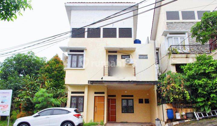 Rumah 2 Lantai SHM 15 Menit ke Stasiun Depok Harga Nego Siap Huni J11957 1