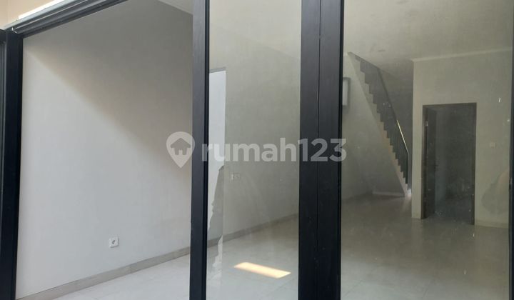 Rumah Bebas Banjir 4 Kamar Tidur 9 Menit ke RS Kartika Husada Jatiasih  J25576 2