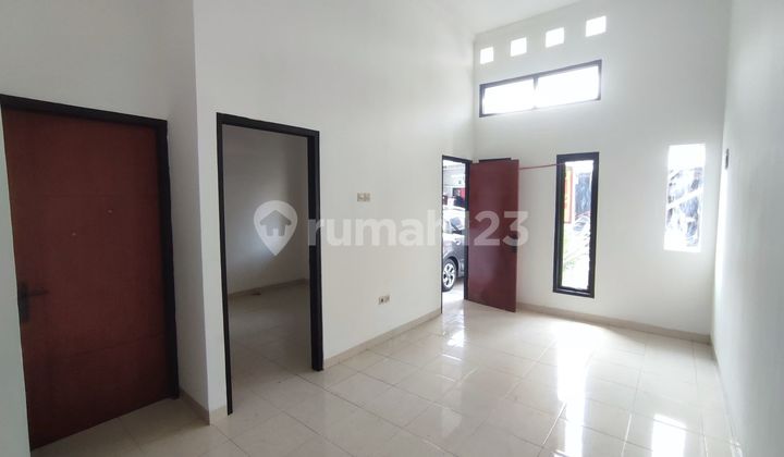 Rumah 2 KT Hadap Timur 5 Menit ke RSUD Depok Timur Dibantu KPR J33550 2