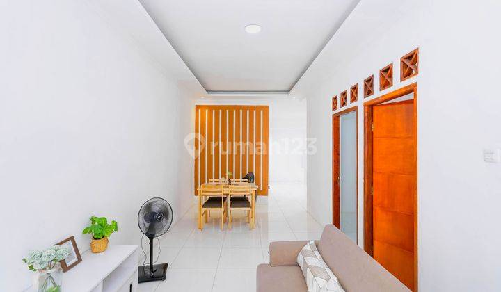 Rumah SHM Cantik Free Renov 8 menit ke RSIA Vitalaya Pamulang Bisa KPR J26773 2