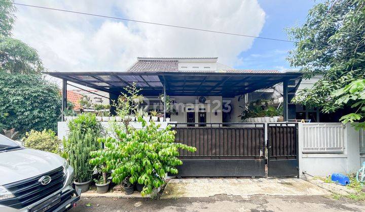 Rumah Seken Terawat 15 Menit ke Stasiun Depok Baru 2 Lt Siap KPR J26048