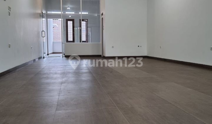 Disewakan ruko lantai 2 di Tki 3 2