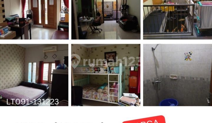 House for quick sale at developer's price, ready to occupy, good location in Taman Kopo Indah 3.