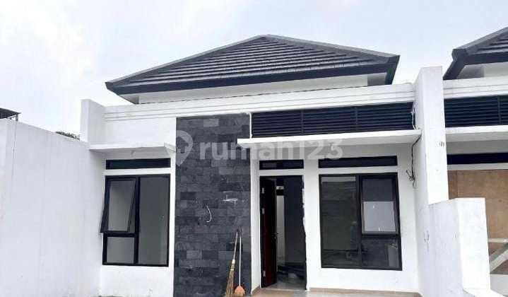 For Sale New Ready-to-Occupy House in Gba2 Ciganitri Ciwastra 2
