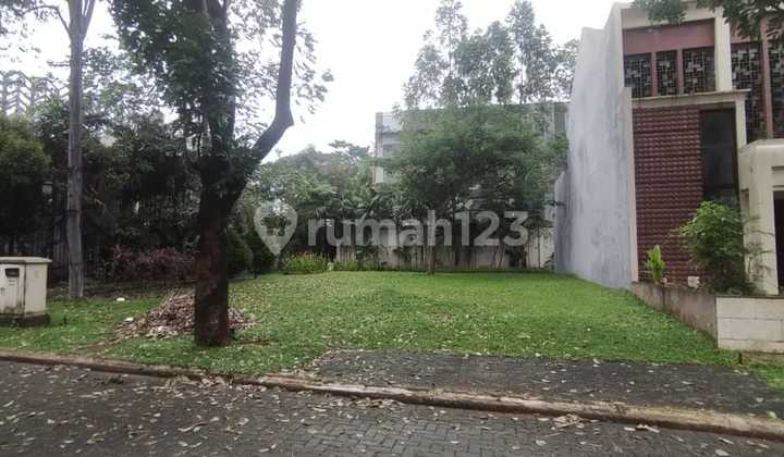 16m North-East Greenwich Plot Corner Lot Taman 264m2