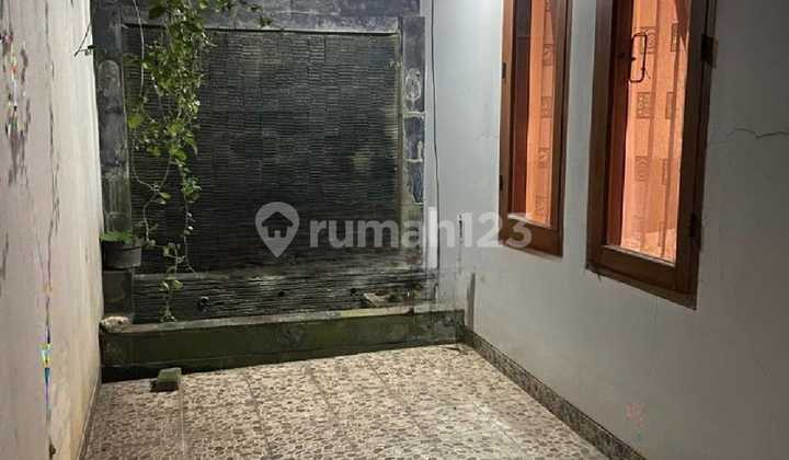 2.3m Nusaloka East House Semi Furnished Renovated 2