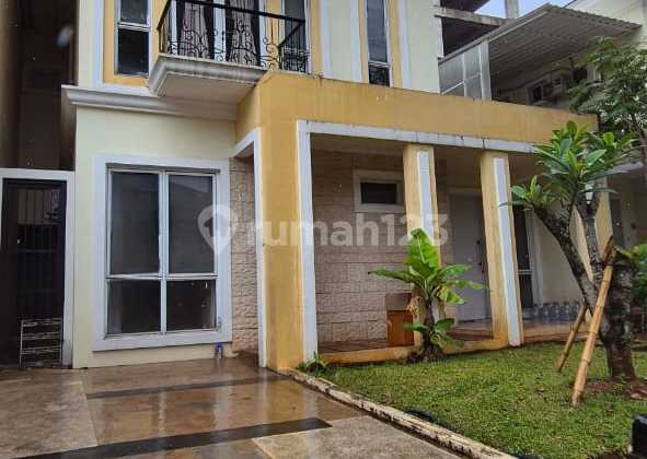 4.5m De Park South-North House, Land Area 215m² 2