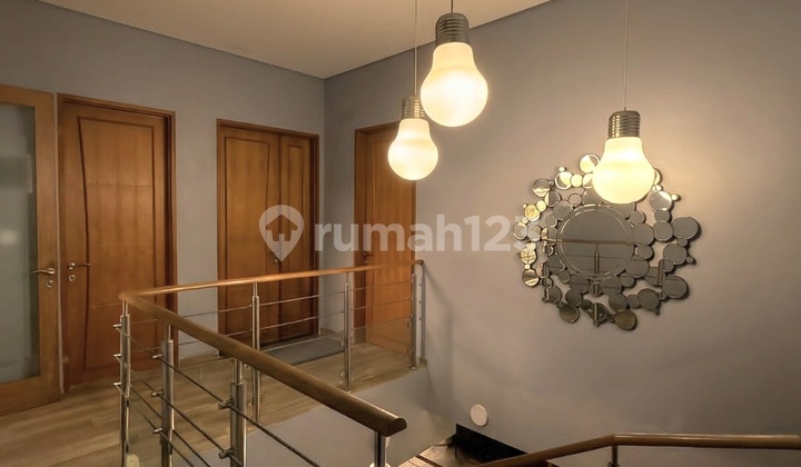 8.75M Foresta Rumah Villa Hoek 3 View Lepas 8.75M Foresta Rumah Villa Hoek 3 View Lepas