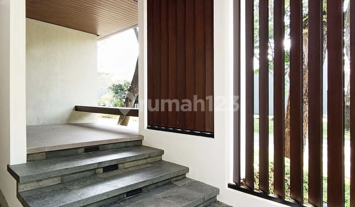 7.4M Foresta Rumah Brand New Hoek Utara-Barat 2
