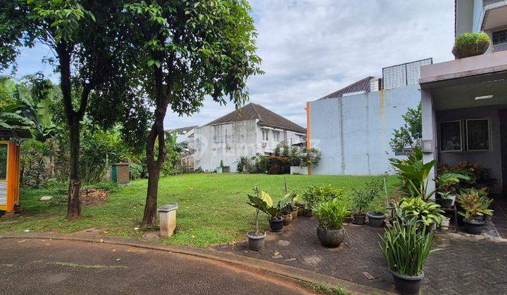 9jt/m Pavillion Residence Kavling Utara-timur Hoek Taman 247m2 1