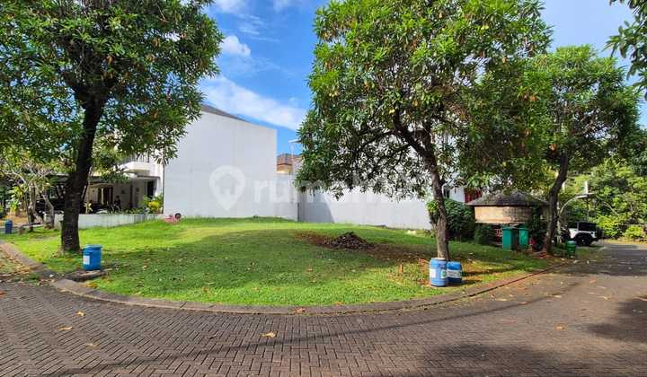 11jt Delatinos Kavling Hoek Barat-selatan 253m²
