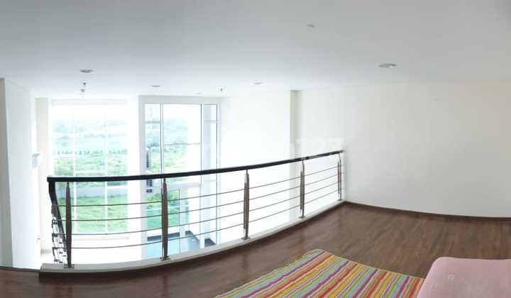 1.75m Soho Apartemen Brooklyn Lantai 8 View City Tower A West 2