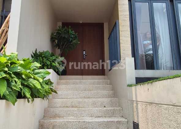 18.5m Nava Park House Private Pool SHM 3 Floors 2