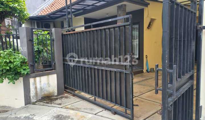 2.6m Griyaloka Rumah Timur Ngantong Renovated 2.6m Griyaloka Rumah Timur Ngantong Renovated