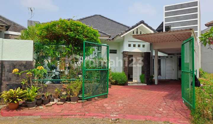 4.45m Kencana Loka Park-Front House with SHM 4.45m Kencana Loka Park-Front House with SHM