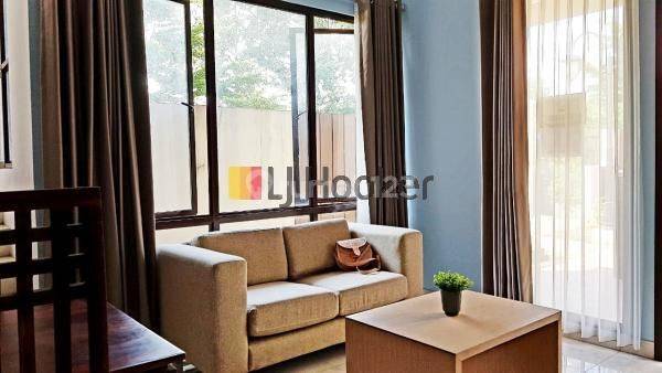 Disewakan Rumah Cluster Whellford Greenwich Park Full Furnished di BSD City Dekat Grand Lucky Store, Rans Nusatara 1