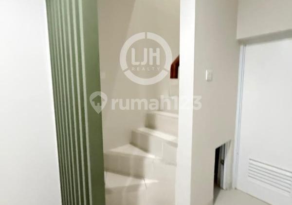 Disewakan Rumah Amarillo Gading Serpong 2