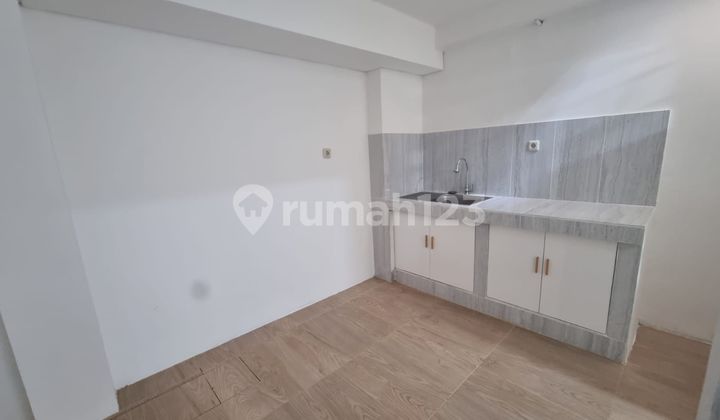 House in Imajihaus Greenwich Park BSD City, 3 Floors, Already Renovated