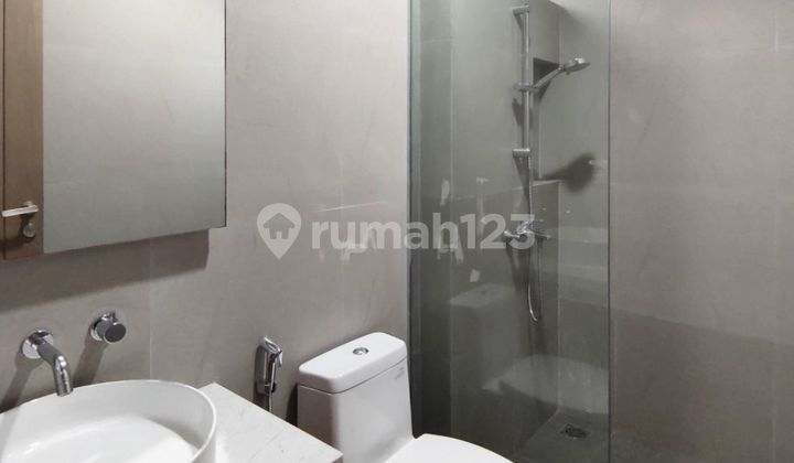 New and luxurious house in the Caelus Cluster, BSD Greenwich Park (BY) 2