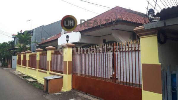 House and Land in Pancoran Timur, South Jakarta