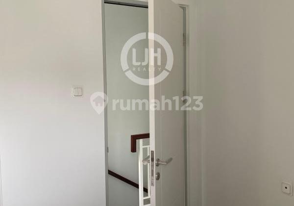 For Rent: Malibu Village House Gading Serpong 2