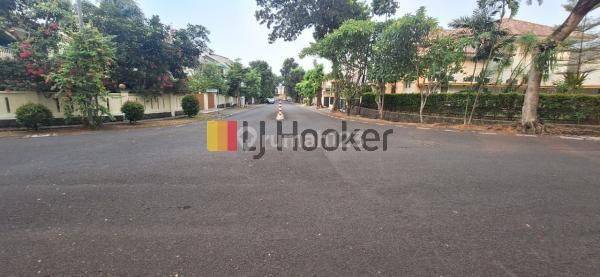 Dijual Kavling Hoek Anggrek Loka BSD City  2