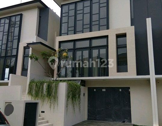 Rumah Mewah Navapark di BSD City Bagus Rumah Mewah Navapark di BSD City Bagus