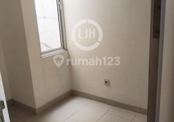 Disewakan Rumah Amarillo Gading Serpong 2