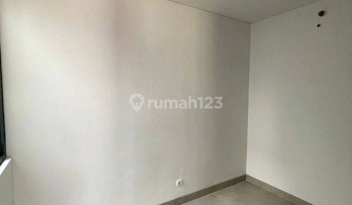 Rumah di Yuticha BSD City, BSD City Kontrakan Baru Unfurnished 2