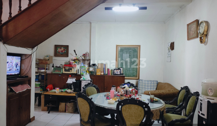 Rumah 2 Lantai Dekat Kampus Di Grogol Jakarta Barat S7638 2