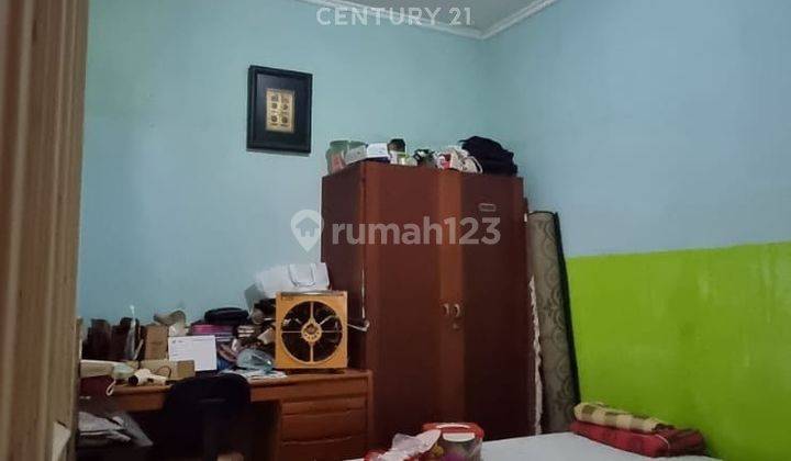 Rumah 2 Lantai Lokasi Strategis Area Kembangan Jakarta Barat 2