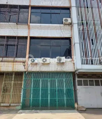 Affordable Intercity Shop House for Rent in Semanan, West Jakarta, Ready to Occup 2