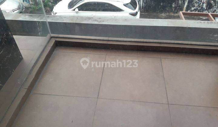 Rumah Bagus 2 Lantai Di Sunrise Garden Jakarta Barat 2