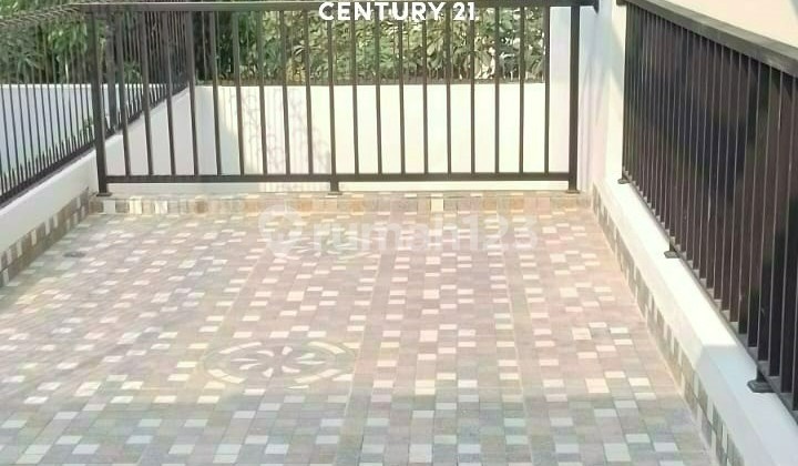 Nice 2-Storey House Ready to Live In Kebayoran Bintaro 4247
