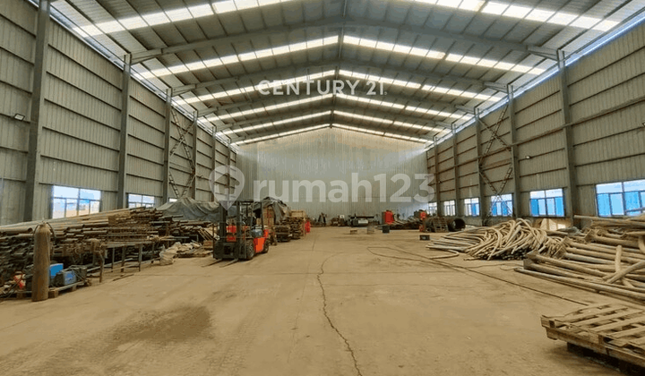 Warehouse for Rent at Rest Area 19B Jakarta Cikampek Toll Road