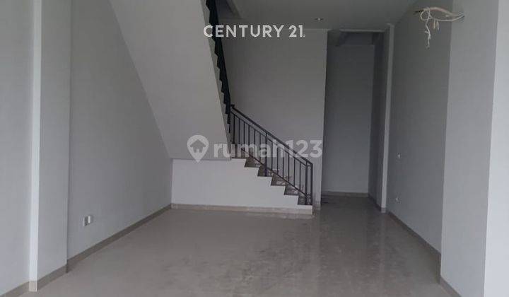Ruko 3 Lantai Lokasi Strategis Di Fatmawati City Jakarta Selatan  2