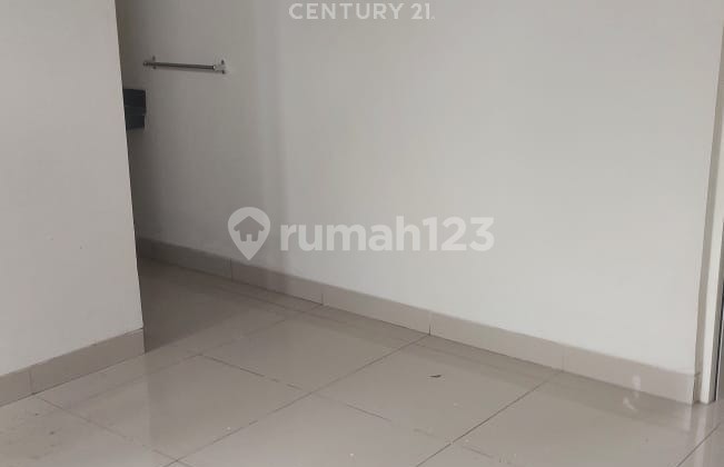 Rumah 2 Lantai Siap Huni Dalam Cluster Adara Harapan Indah Bekasi 2