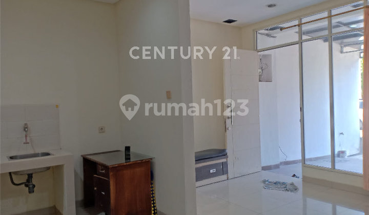 Rumah Katamaran PIK Bisa Untuk Office Lokasi Strategis 2