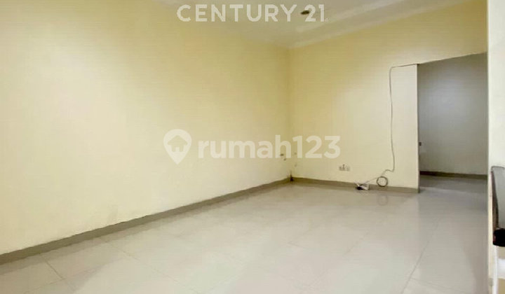 2.5-Story House in The Gading Residence Kelapa Gading 2