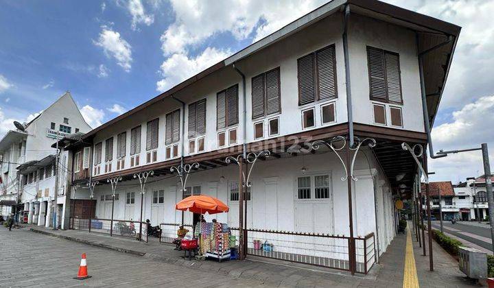 Dijual Cepat Gedung Warisan Budaya Lokasi Strategis di Kota Tua Jakarta Barat 1