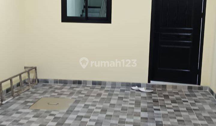 Disewakan Rumah Brand New 3 Lantai di Jembatan 5 Tambora Jakarta Barat 1