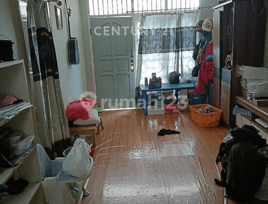 FOR SALE: Shop House on Main Road, Koja S9587 1
