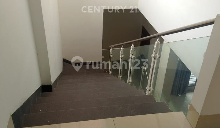 Quick Sale Near Pondok Indah Kebayoran Baru South Jakarta 2